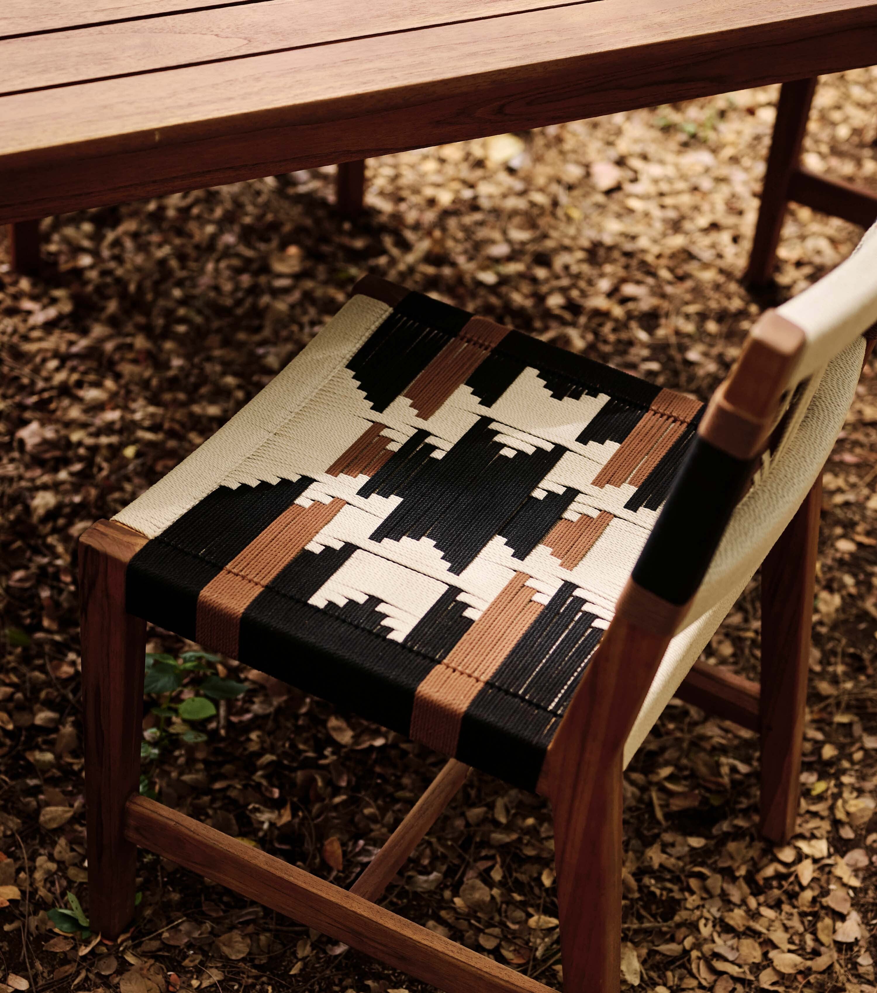 Sealed Teak / Atacama Pattern