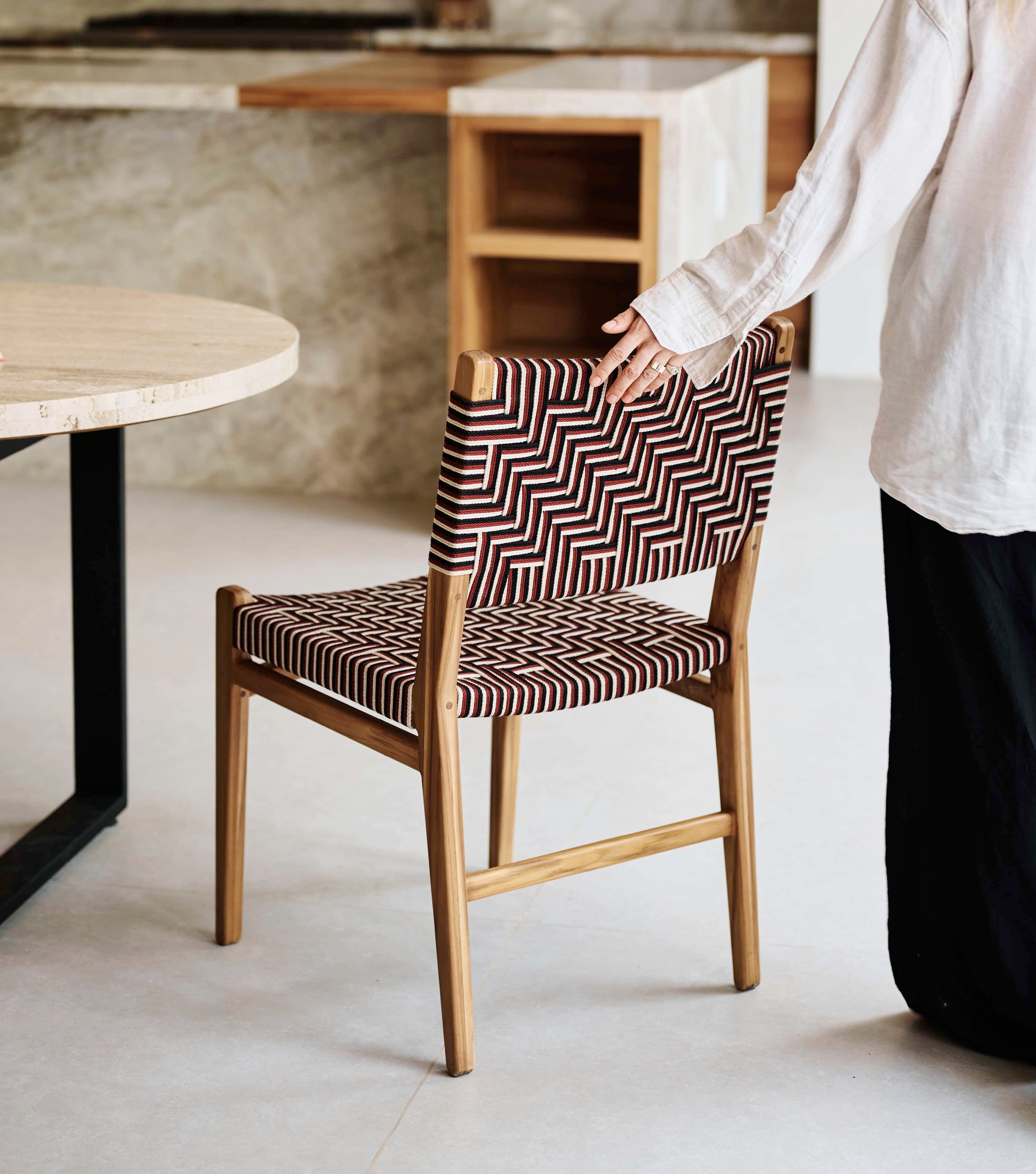 Natural Teak / Fuego Pattern