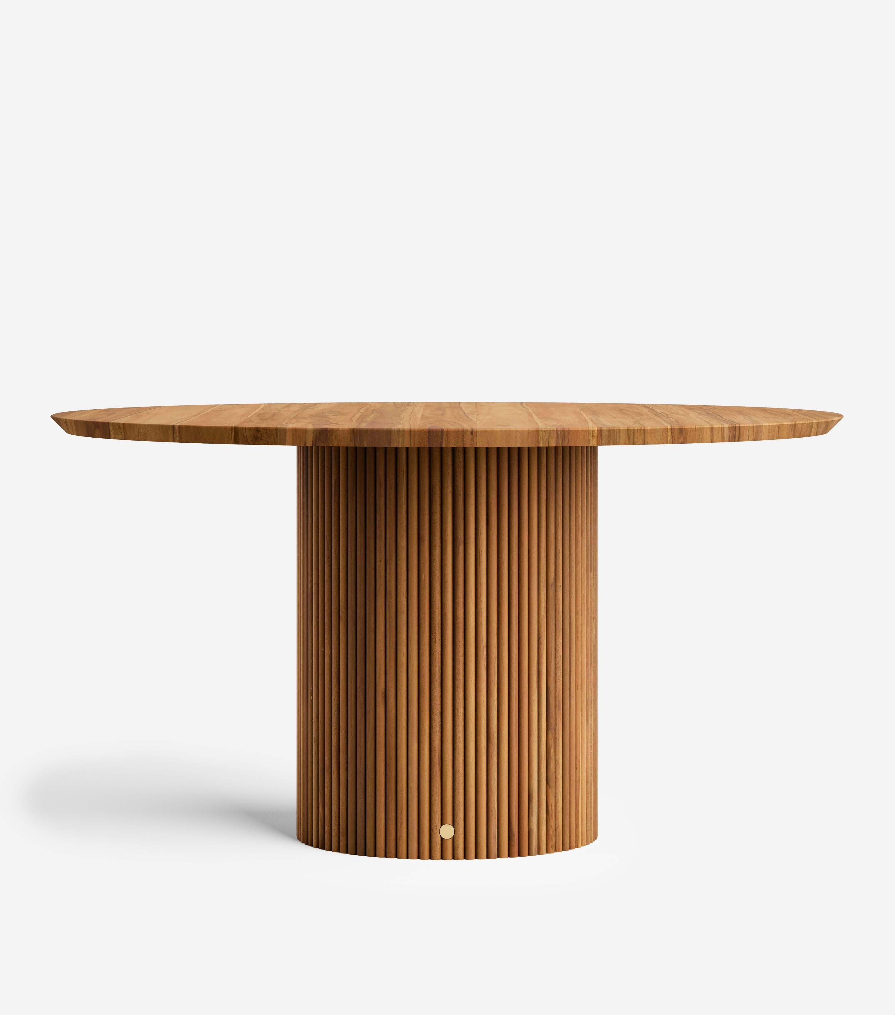 MidCentury Teak / 4-6 PPL