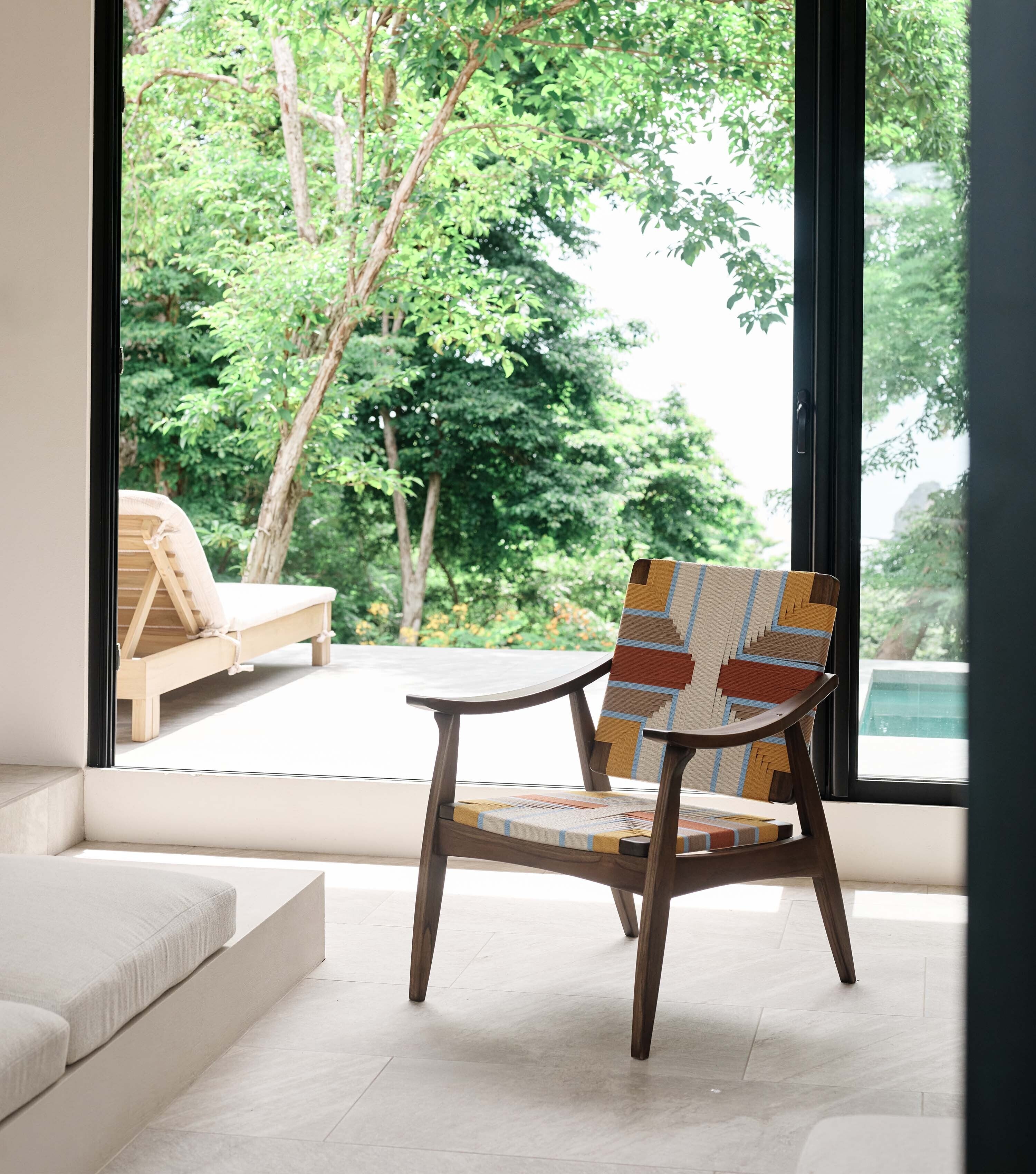 Coffee Teak / Pearl Lagoon Pattern