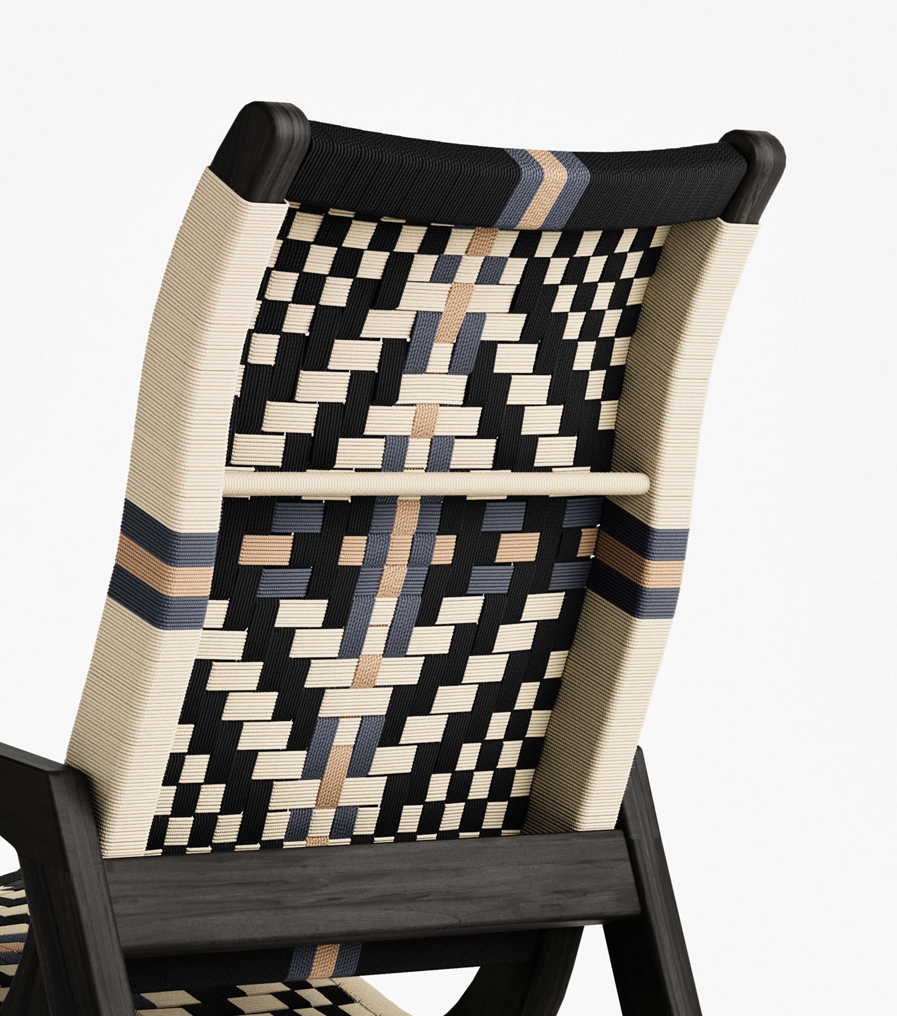 Charcoal Teak / Colonial Pattern