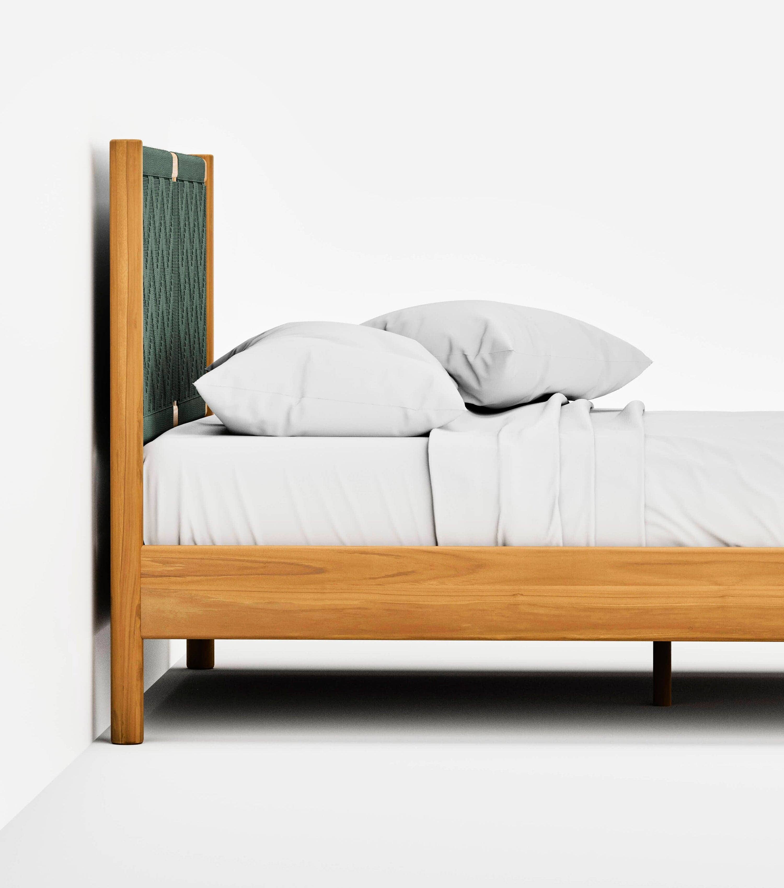 Natural  / Basil Chevron Cord / Queen