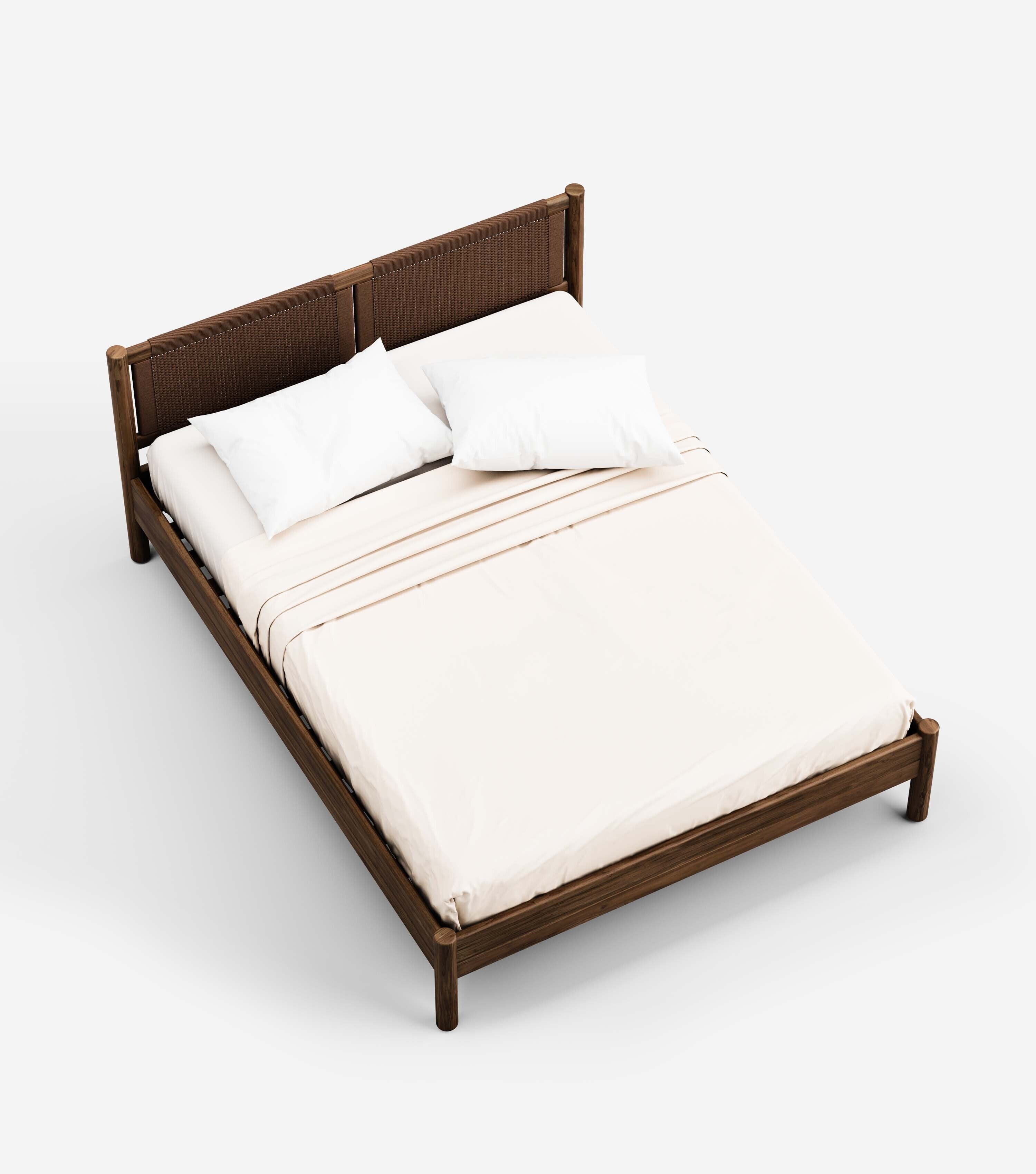 Coffee Teak / Chocolate Traditional Cord / Queen