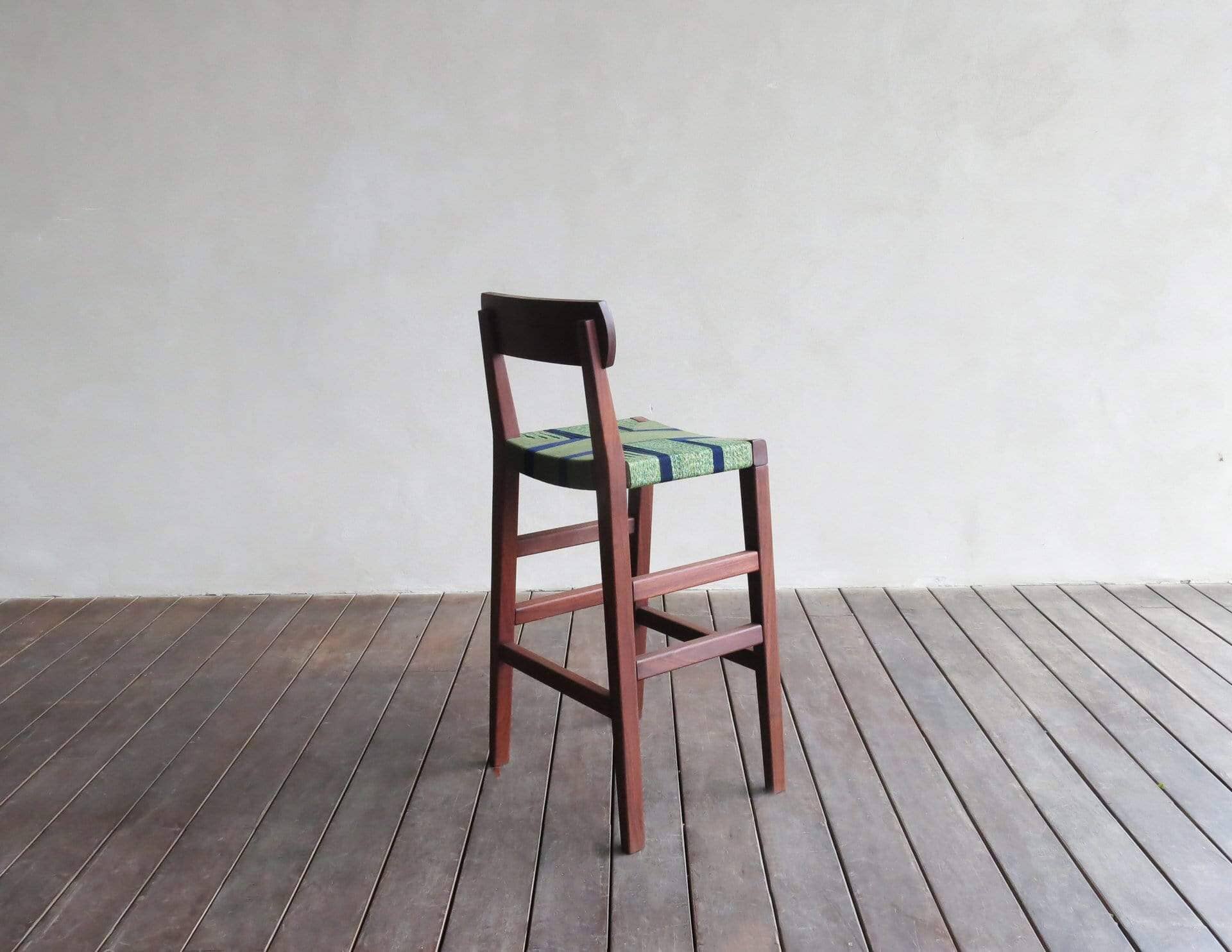 Walnut / Emerald Coast Manila / Counter Height